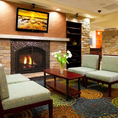 Holiday Inn Express Pittsburgh West - Greentree, An Ihg Hotel Crafton Exterior foto