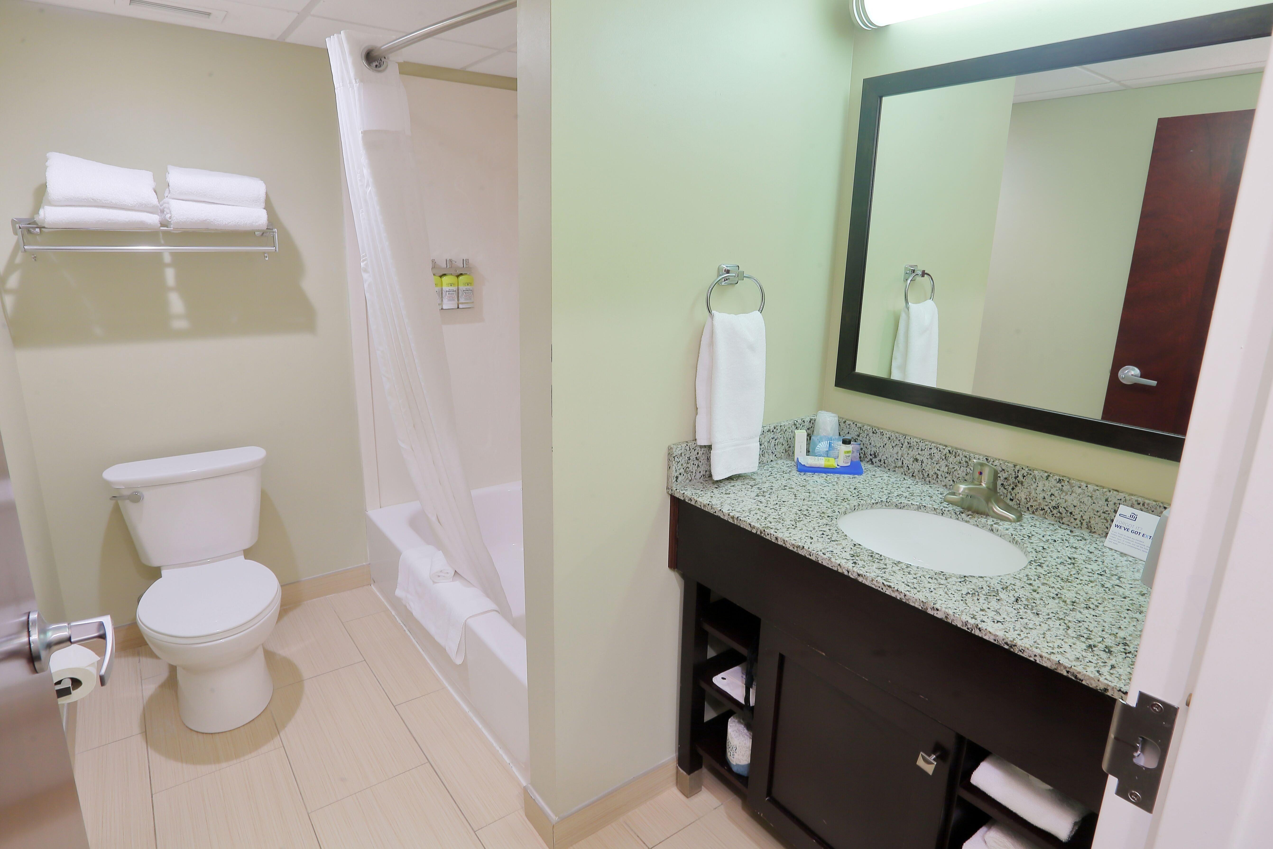 Holiday Inn Express Pittsburgh West - Greentree, An Ihg Hotel Crafton Exterior foto