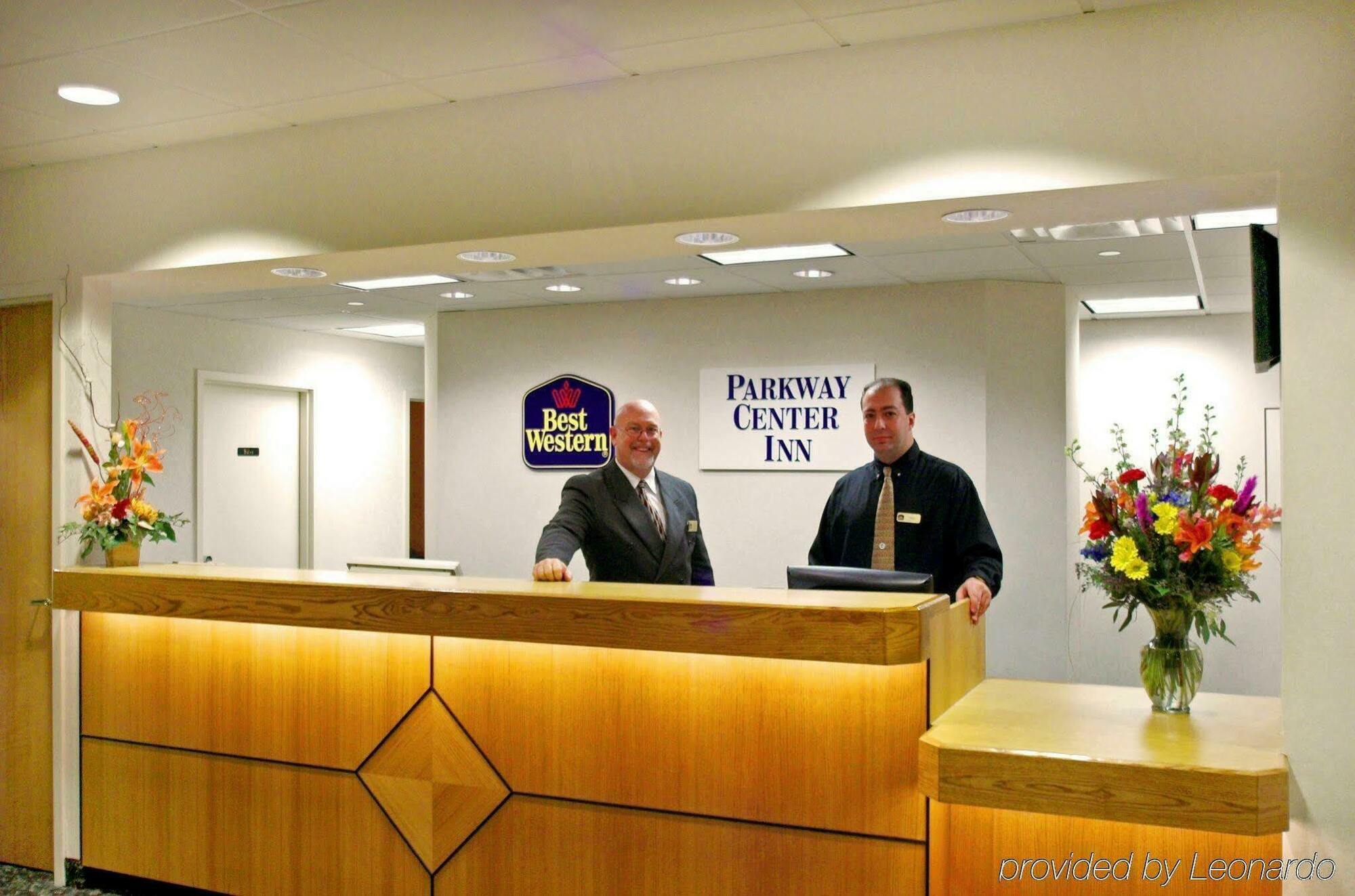 Holiday Inn Express Pittsburgh West - Greentree, An Ihg Hotel Crafton Interior foto